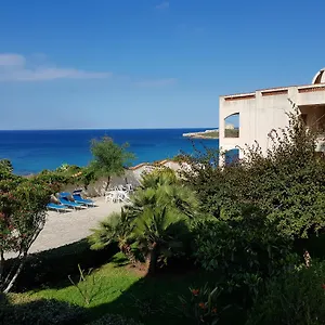 Papiro , Portopalo Di Capo Passero Italia